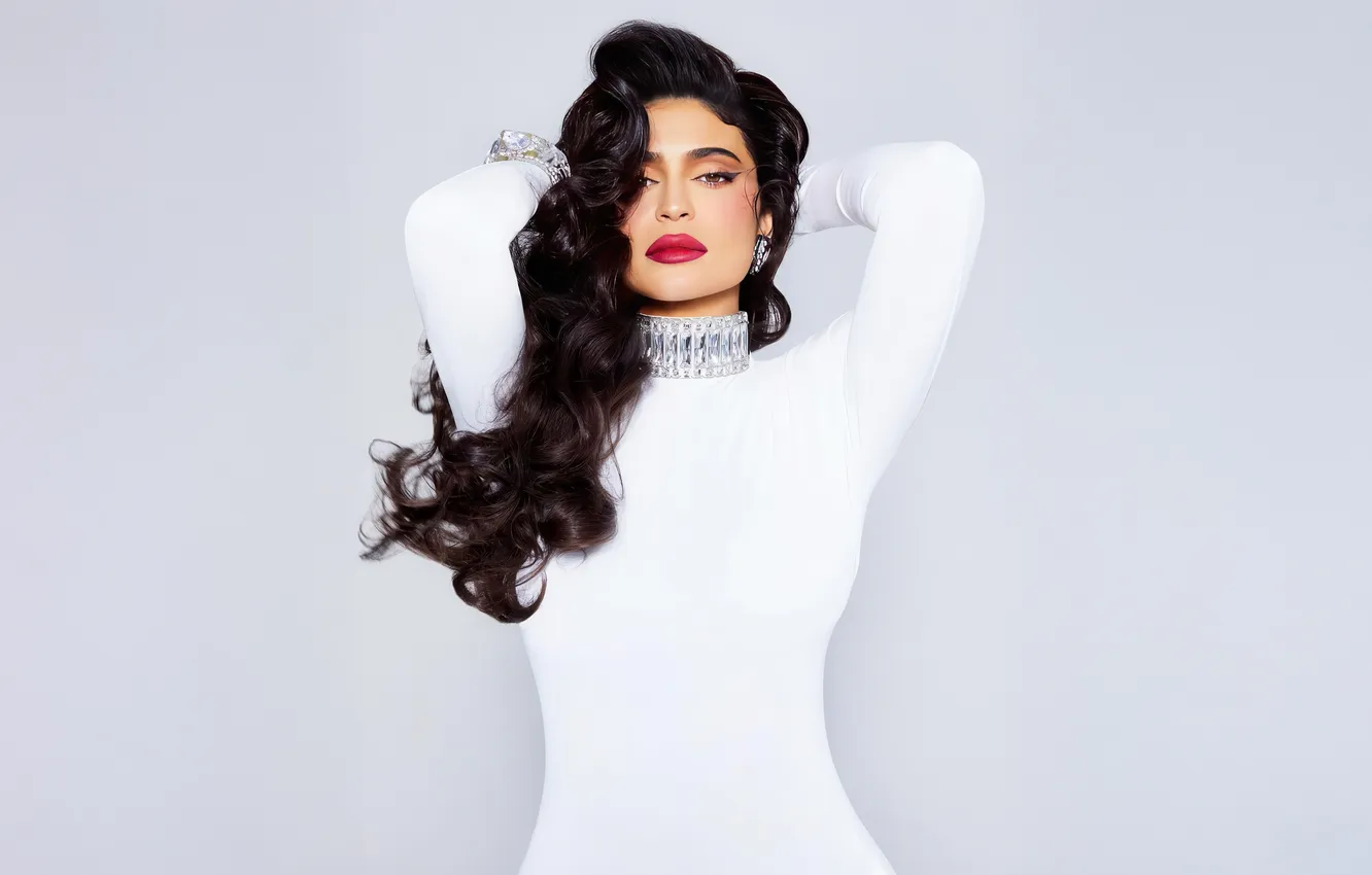Photo wallpaper pose, model, in white, Kylie Jenner, beautiful woman, Kylie Jenner, the gorgeous brunette, 2025