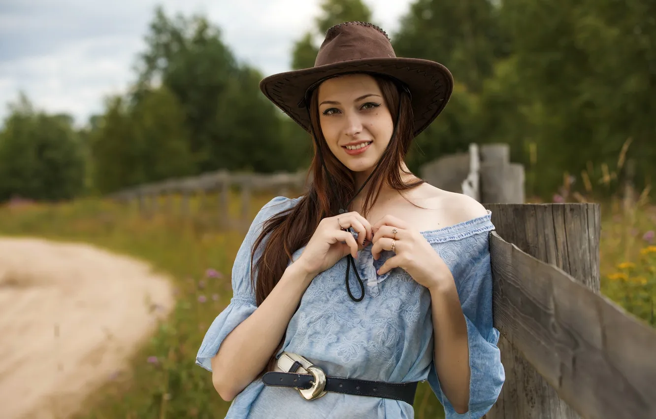 Photo wallpaper pose, smile, model, hat, beauty, model, beauty, pose