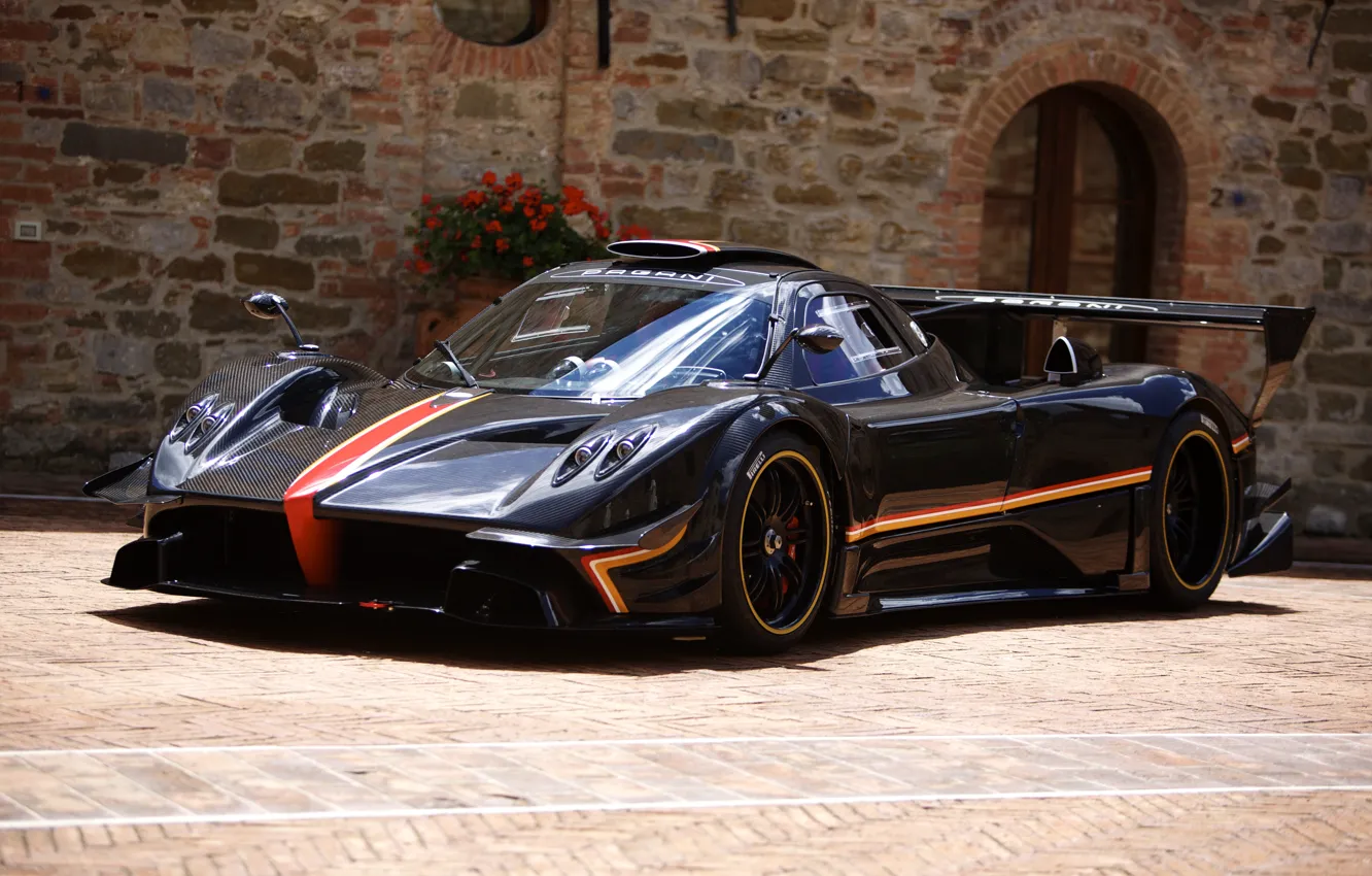 Photo wallpaper Pagani, Zonda, 2013, Revolution