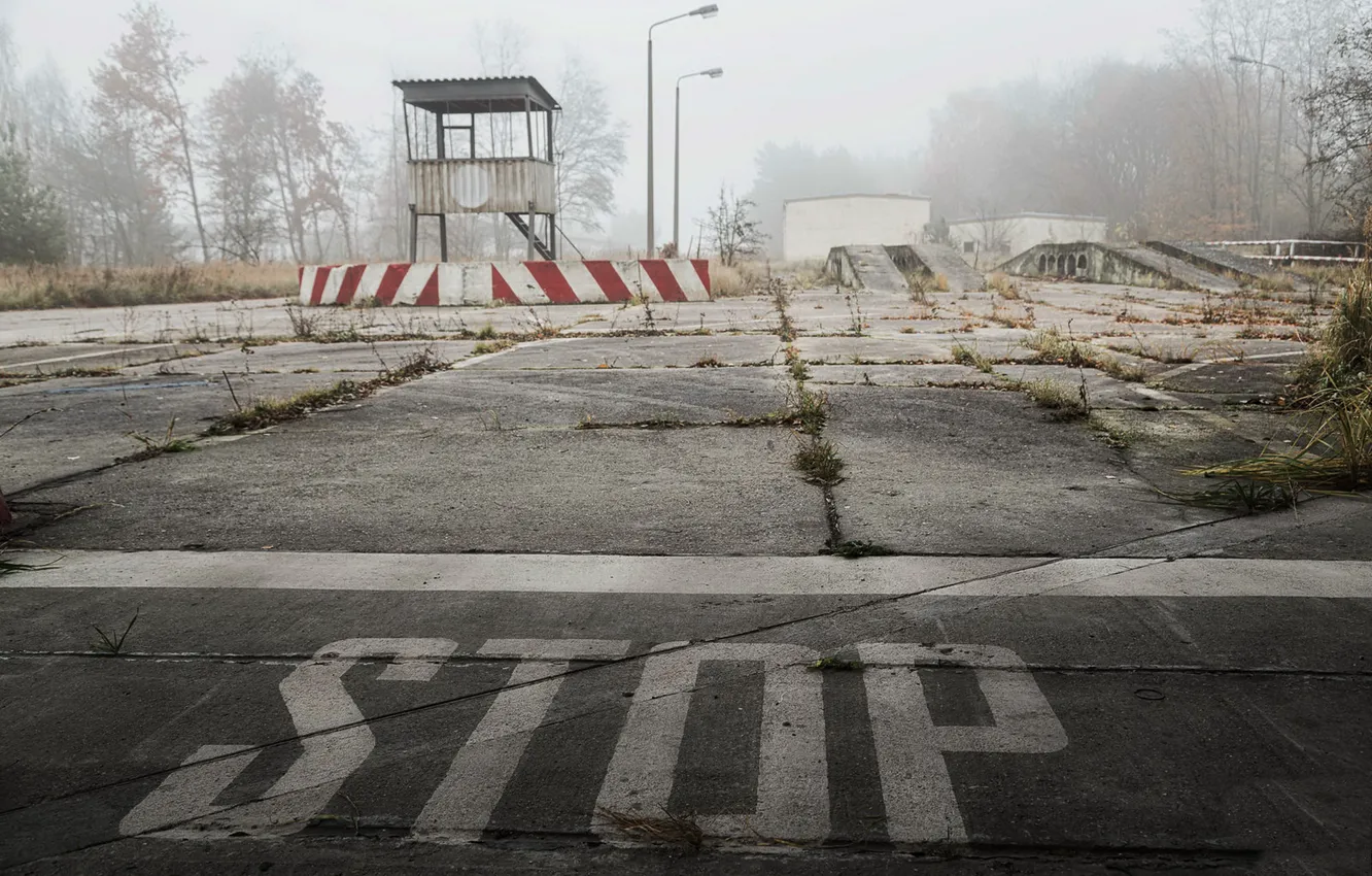 Photo wallpaper fog, the barrier, stop