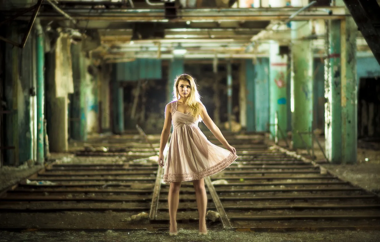 Photo wallpaper girl, pose, background