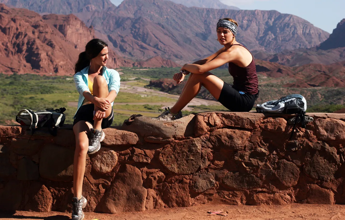 Photo wallpaper mountains, Argentina, Amber Heard, Odette Annable, The Darkness, And come, And Soon the darkness