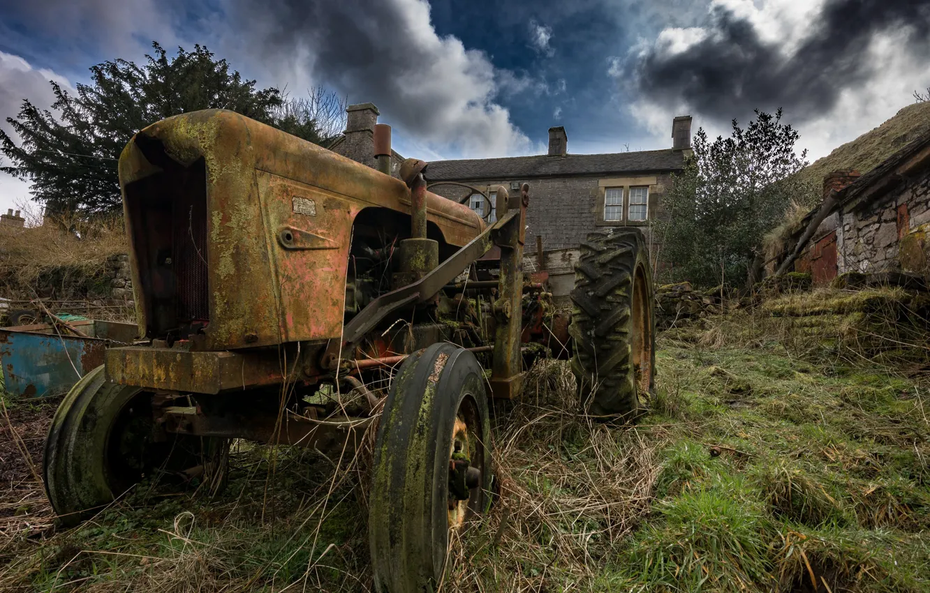 Photo wallpaper wheel, rust, old tractor