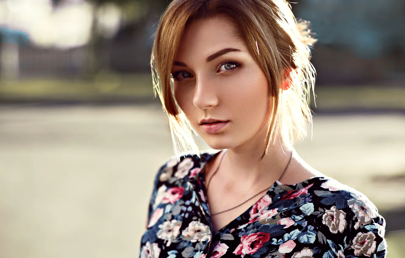 Photo wallpaper look, girl, face, model, portrait, light, brown hair, the beauty