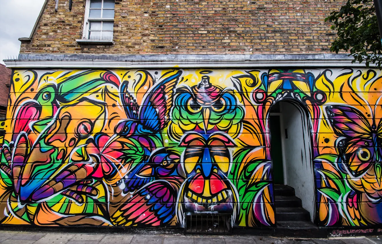Photo wallpaper city, the city, building, buildings, street art, street art, street art, graffiti on the wall