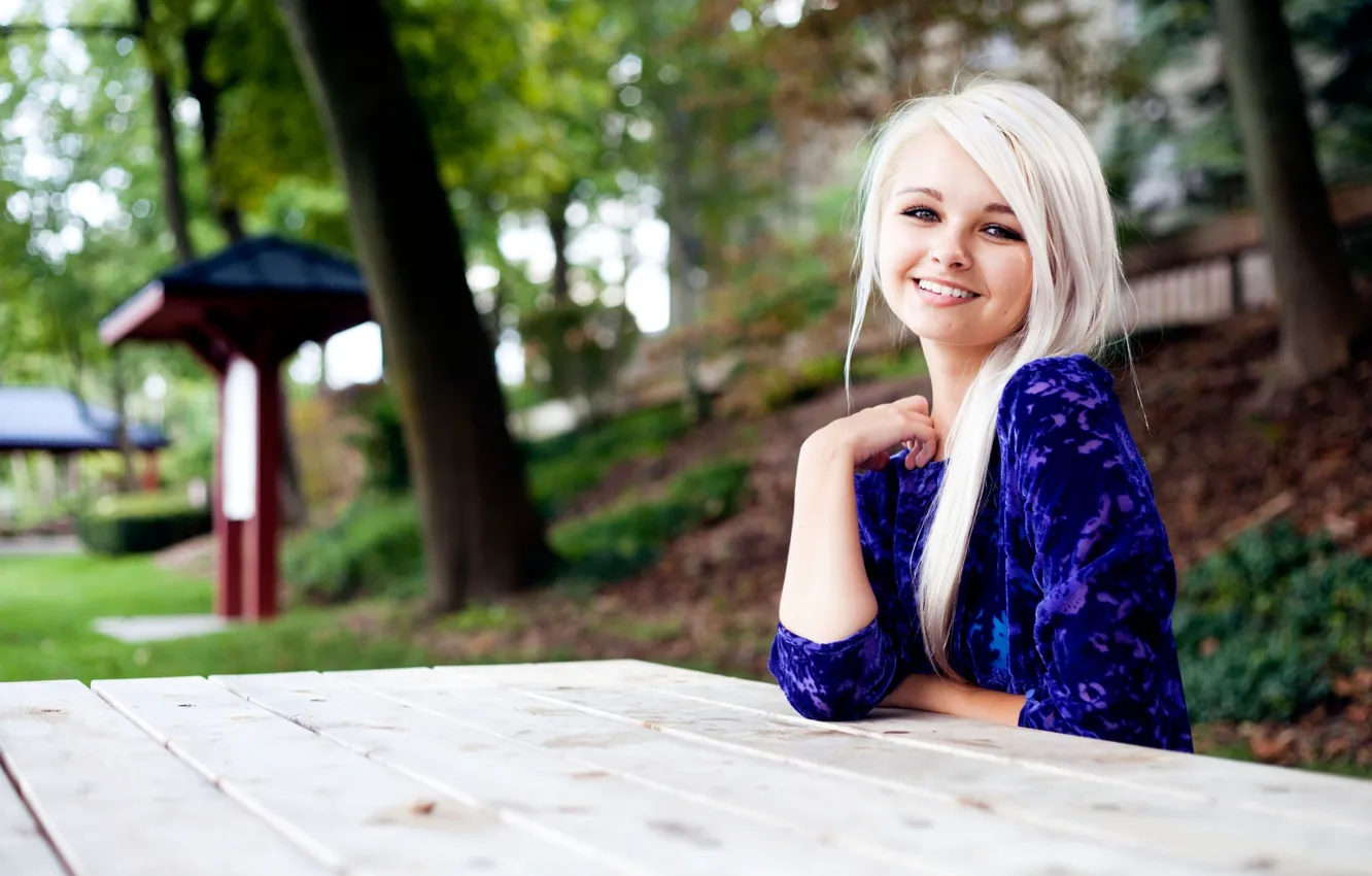 Photo wallpaper look, smile, table, Girl, blonde