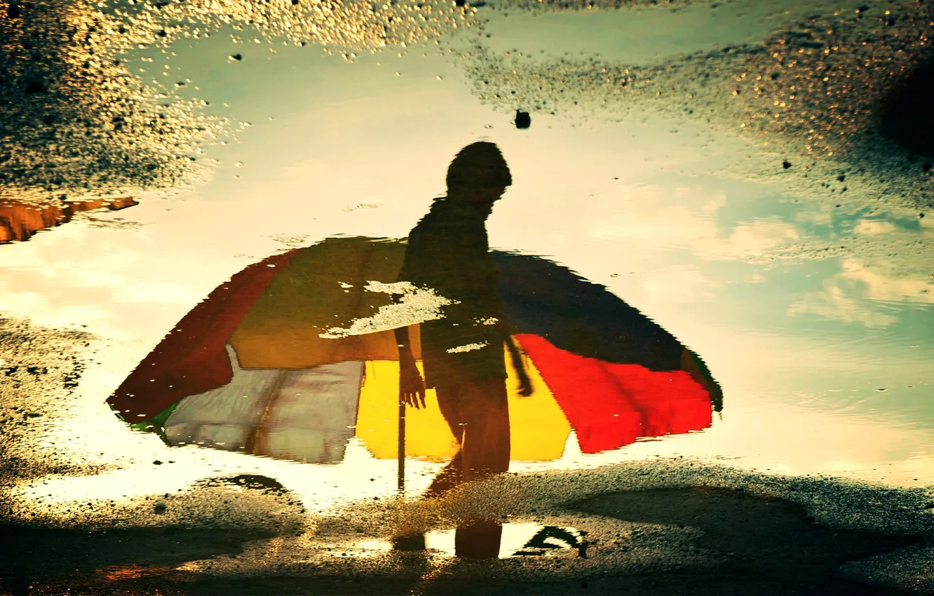 Photo wallpaper sadness, reflection, umbrella, puddle, silhouette
