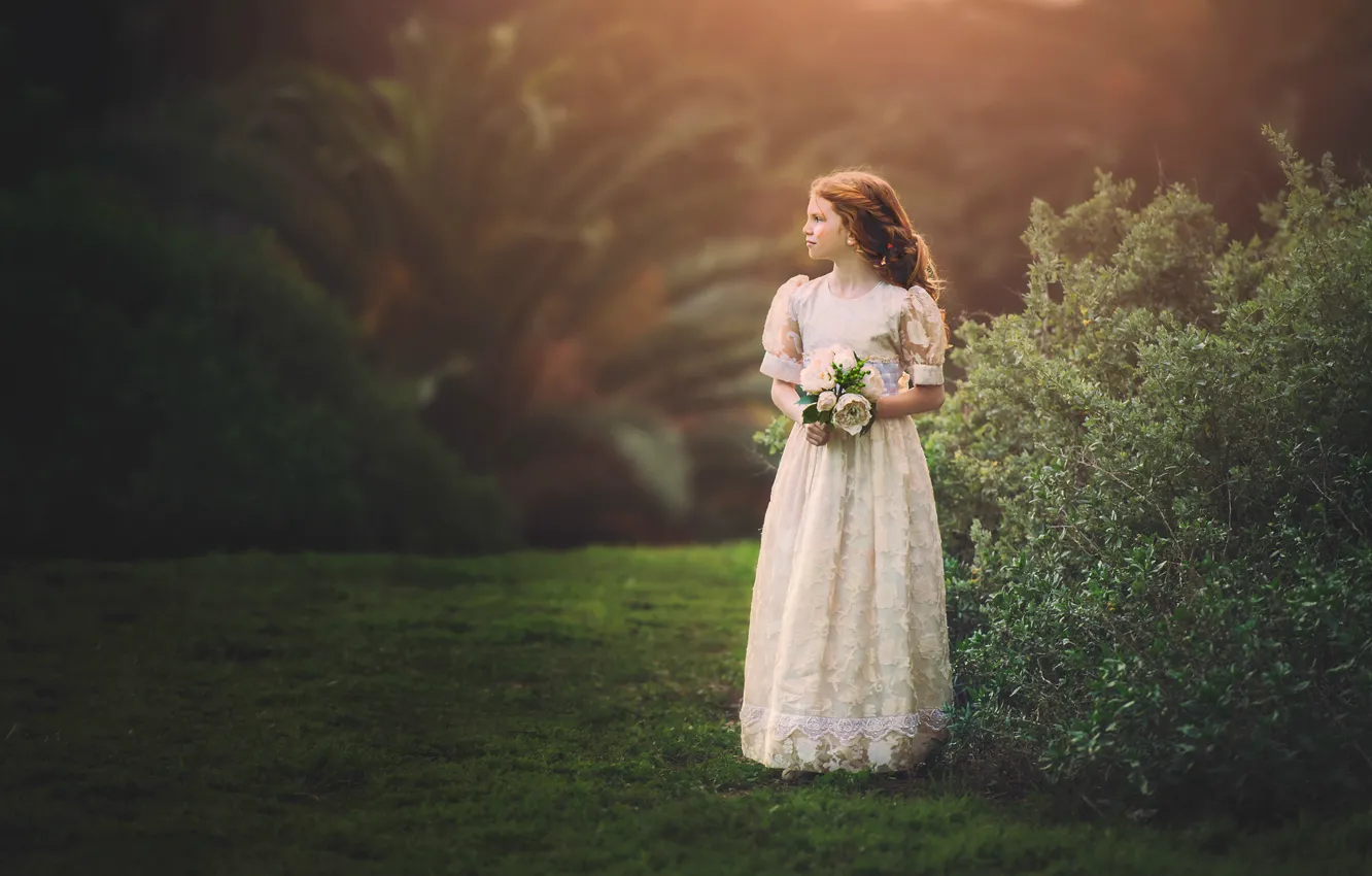 Photo wallpaper bouquet, dress, girl, redhead, Edie Layland