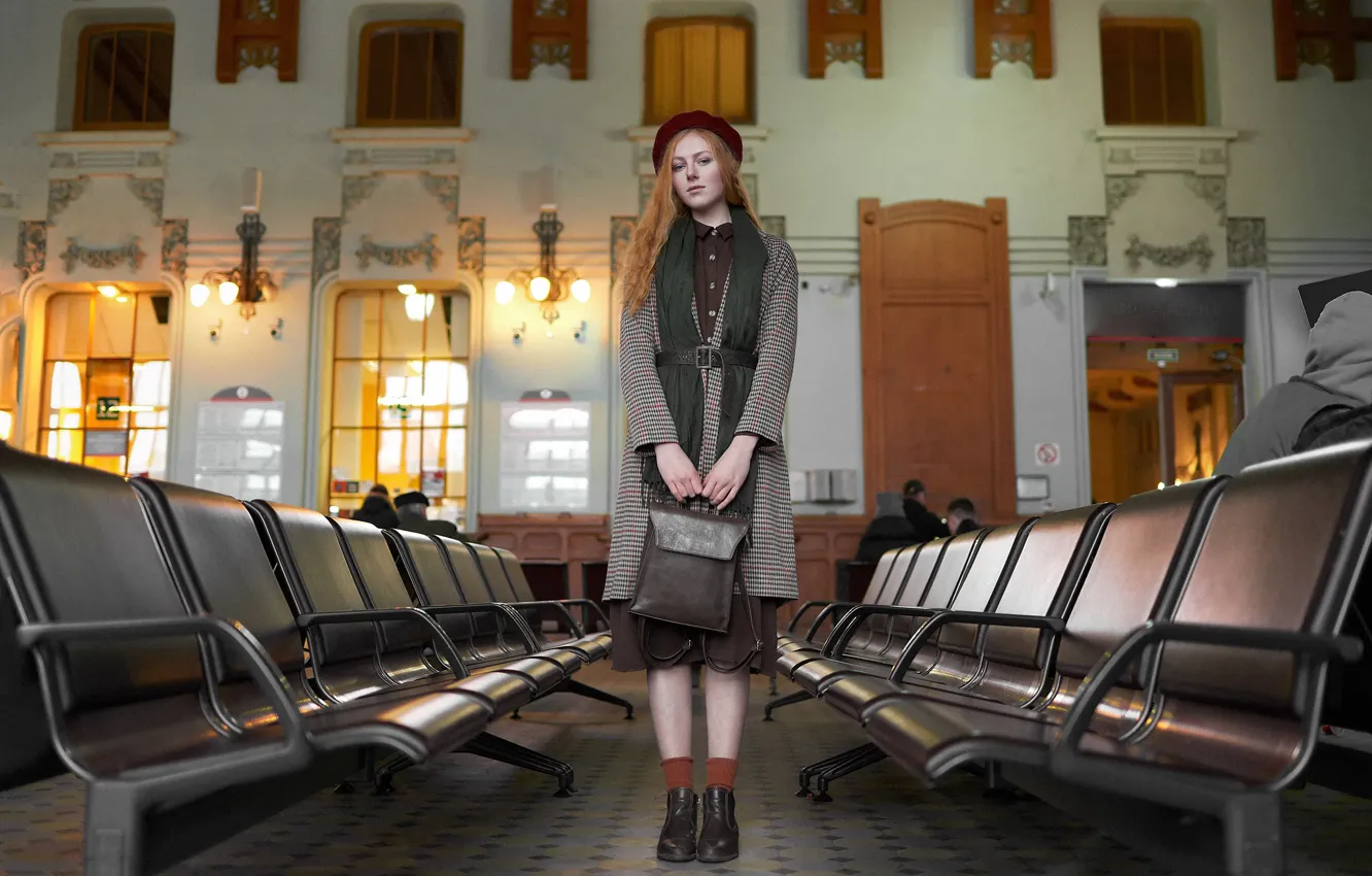 Photo wallpaper girl, retro, station, Elizabeth, Max Fiyah