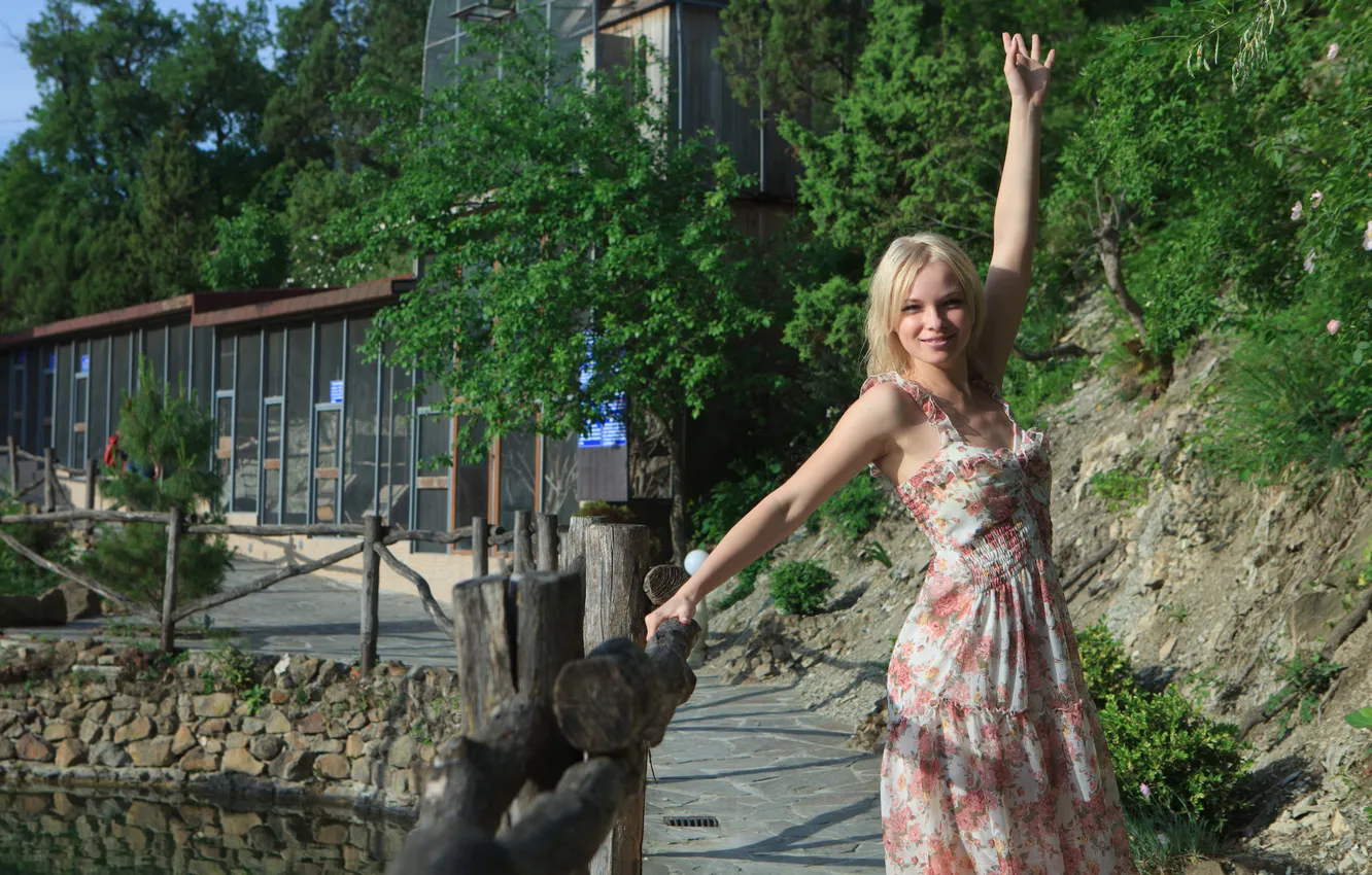 Photo wallpaper look, the sun, pose, model, portrait, hands, makeup, figure