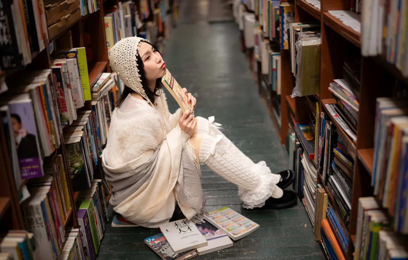 Photo wallpaper girl, book, Asian