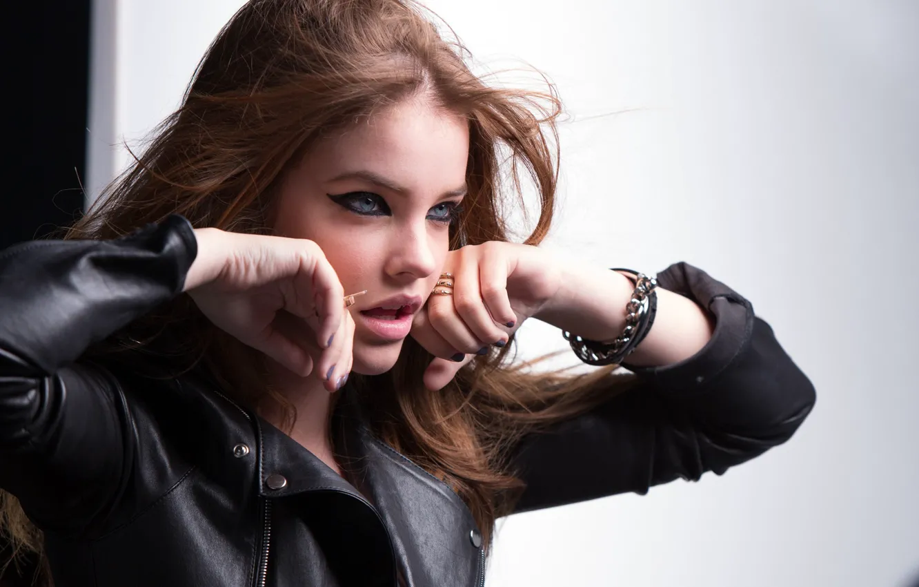 Photo wallpaper look, face, pose, model, makeup, hairstyle, model, face