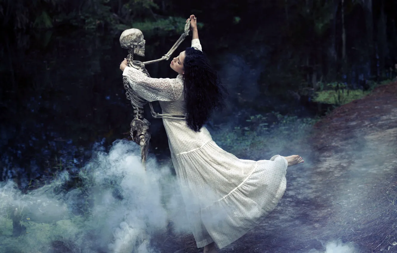 Photo wallpaper girl, dance, the situation, skeleton