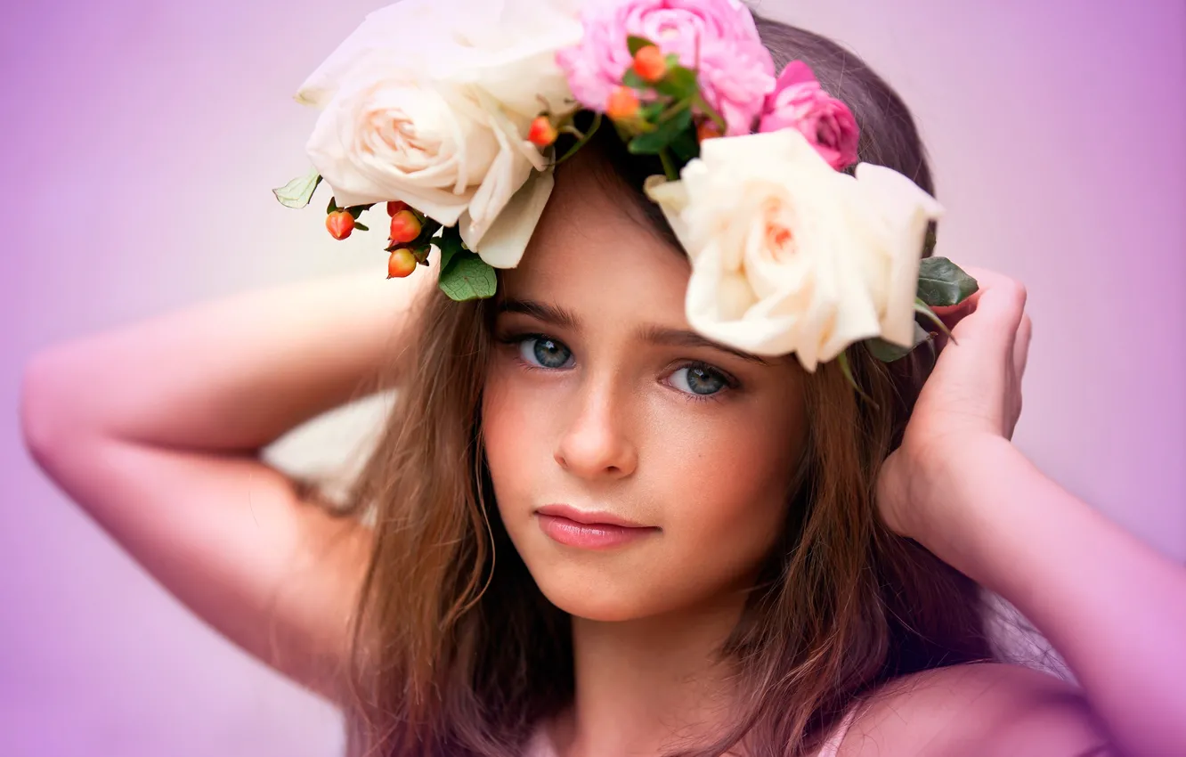Photo wallpaper girl, wreath, flowers, child photography