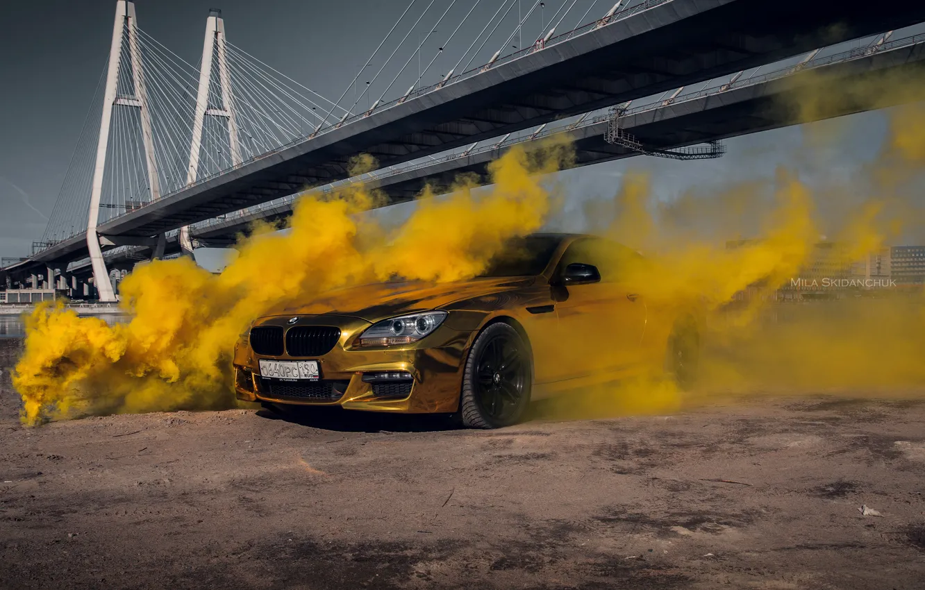 Photo wallpaper car, machine, auto, bridge, city, fog, race, bmw