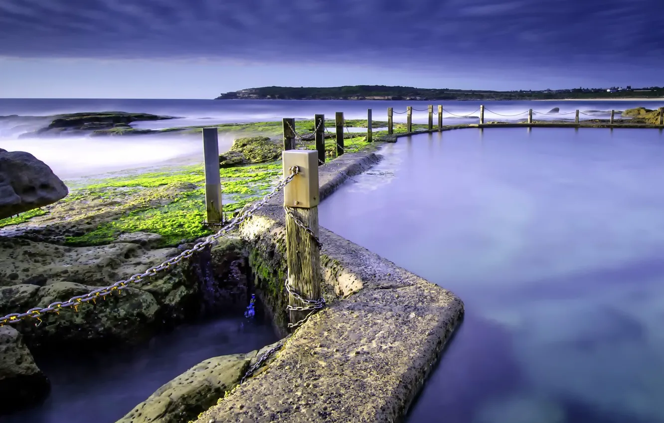 Photo wallpaper sea, water, fence, chain, columns