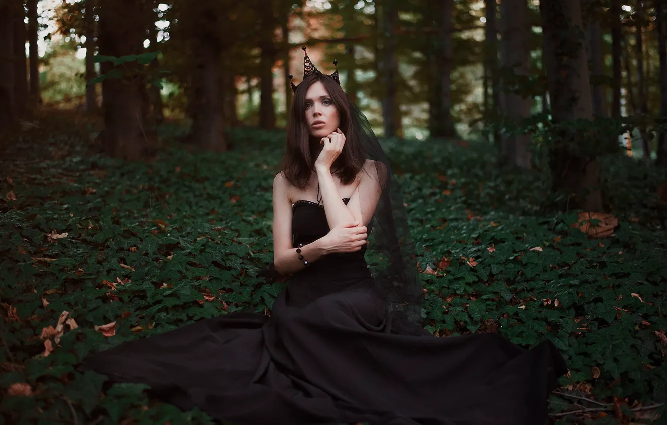 Photo wallpaper forest, girl, pose, photo, hair, crown, dress, girl