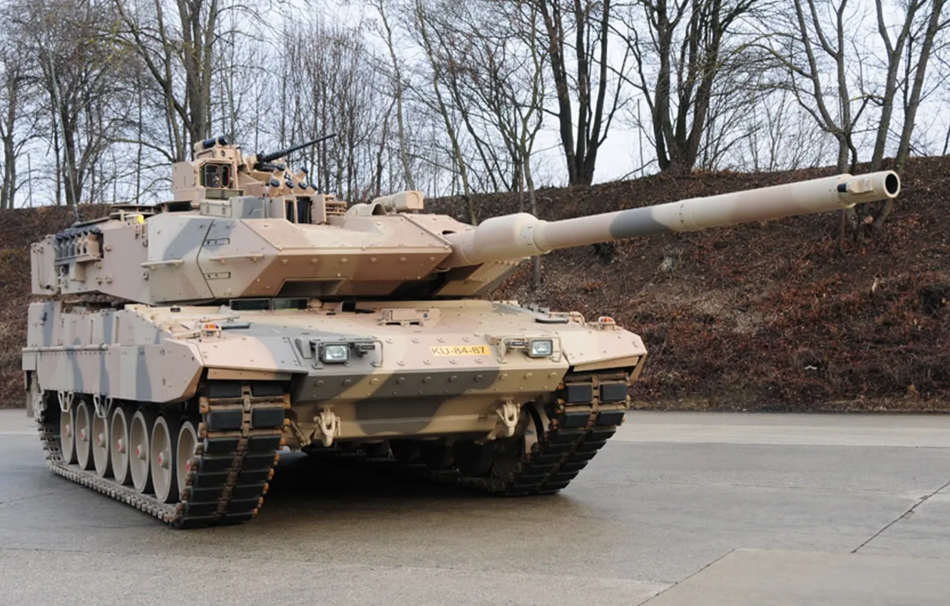 Photo wallpaper tank, The Bundeswehr, Leopard 2A7+, Bundeswehr, German Main Battle Tank, an upgraded version of the …