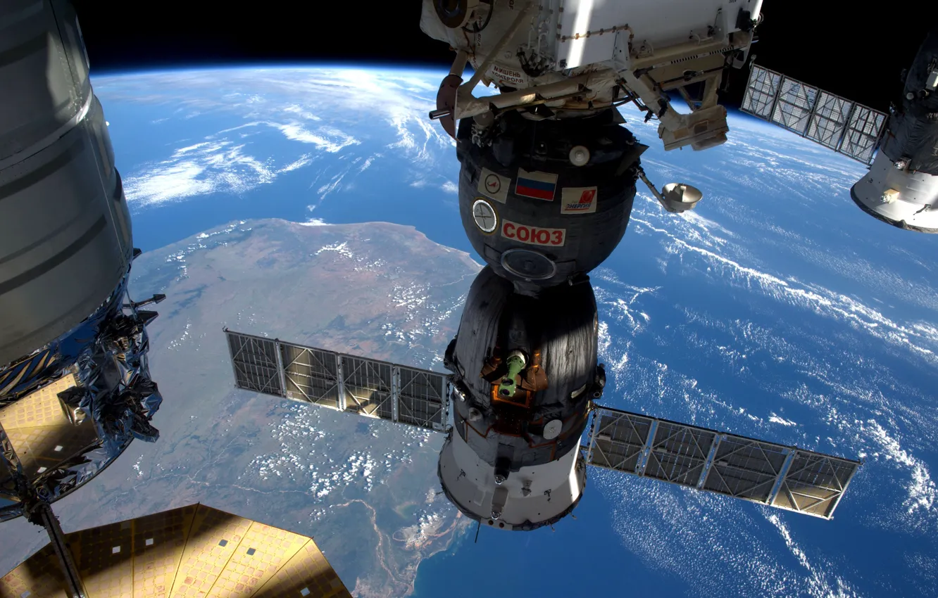 Photo wallpaper ship, Earth, space, Union, manned, Soyuz, TMA15M