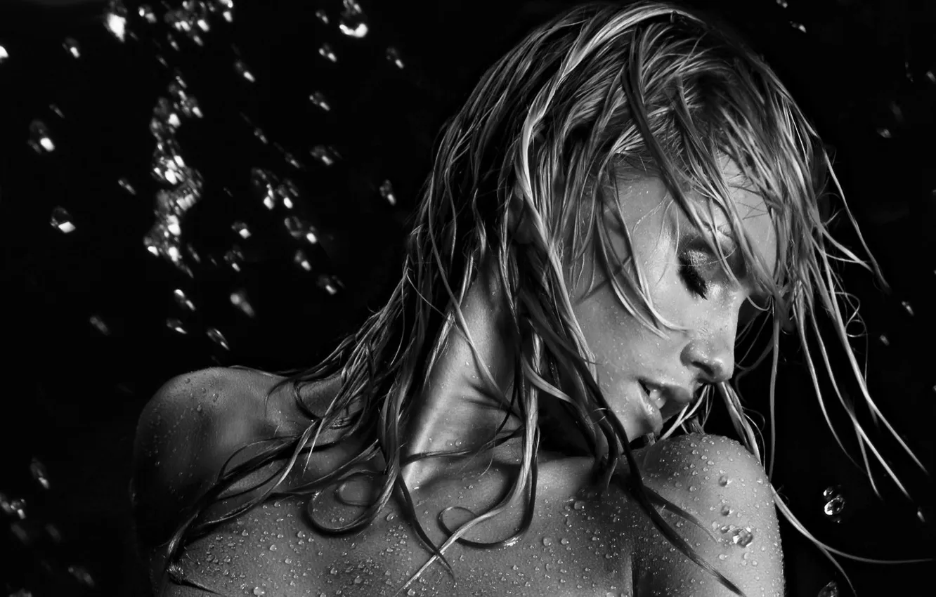 Photo wallpaper water, girl, drops, background, dark, wet