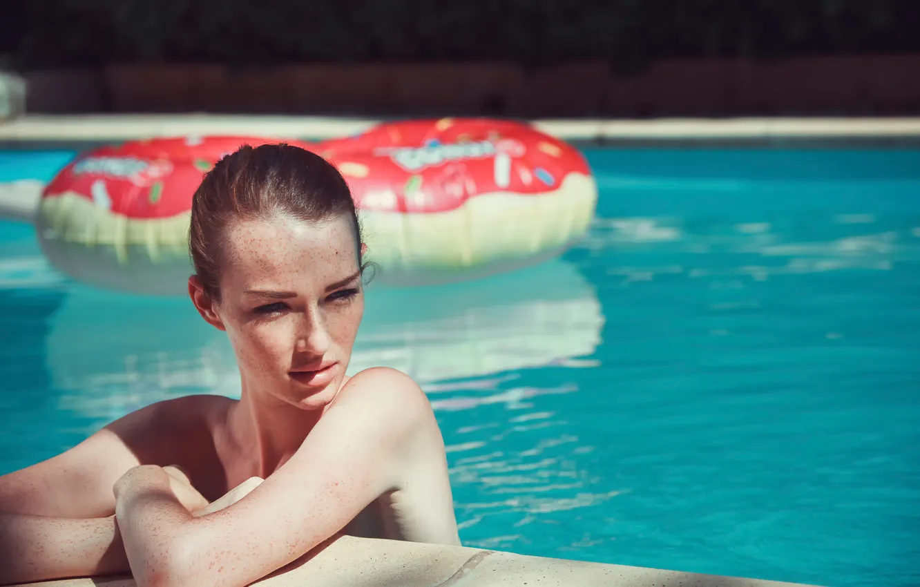 Photo wallpaper girl, pool, freckles, Fabrice Meuwissen, Ginger Shore inspired editing