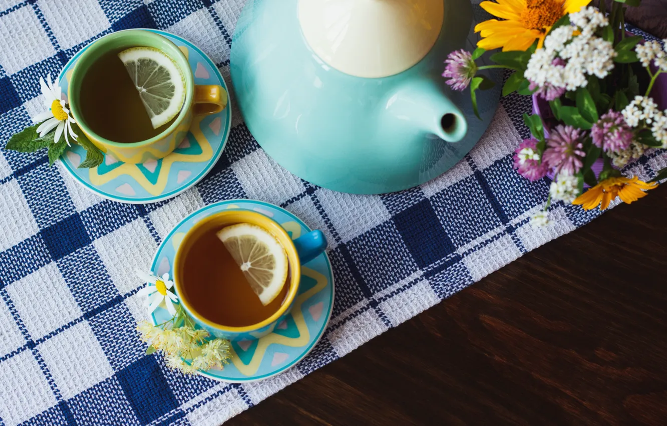 Photo wallpaper lemon, tea, Daisy, Cup, lemon, grass, wood, cup