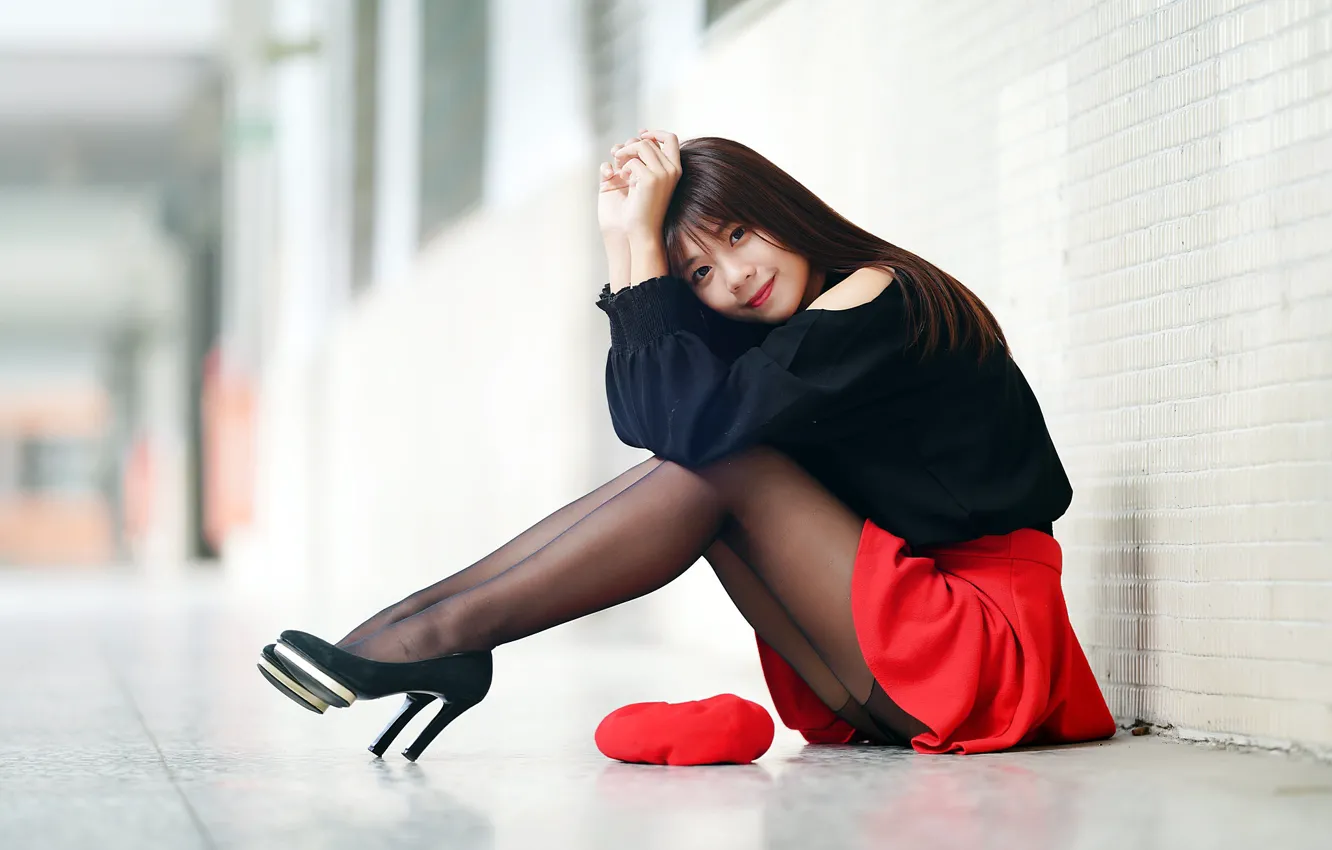 Photo wallpaper look, girl, smile, hair, skirt, shoes, blouse, tights