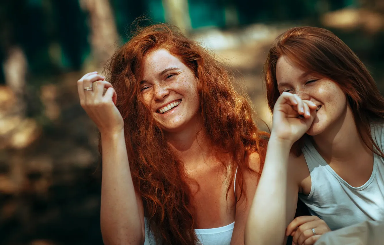 Photo wallpaper summer, look, girl, light, pose, smile, mood, street