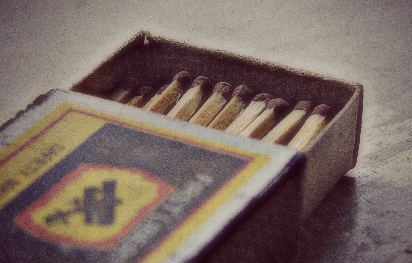 Photo wallpaper macro, box, matches