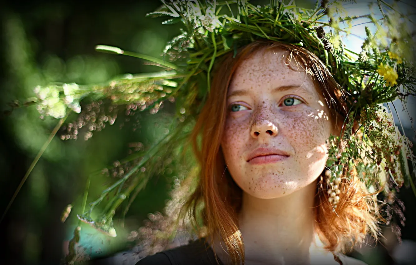 Photo wallpaper summer, girl, portrait, freckles