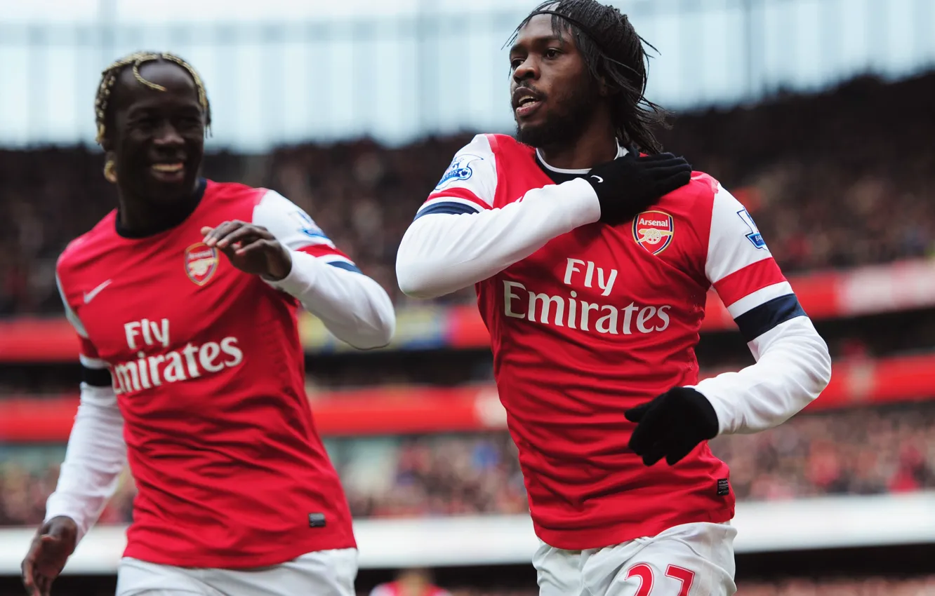 Photo wallpaper football, London, Arsenal, football, forward, Arsenal, London, Gervinho