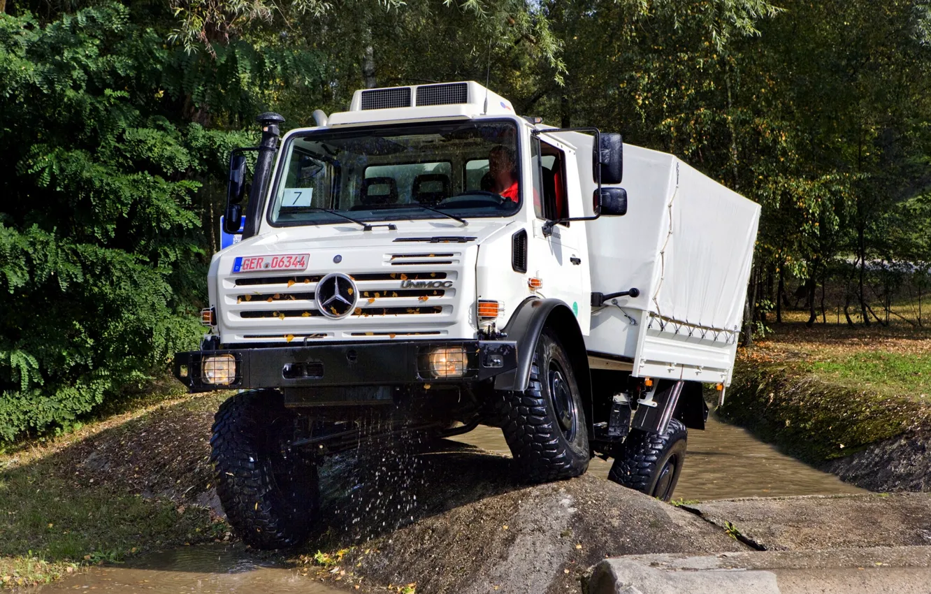 Photo wallpaper white, water, trees, foliage, Mercedes-Benz, truck, 4x4, ditch