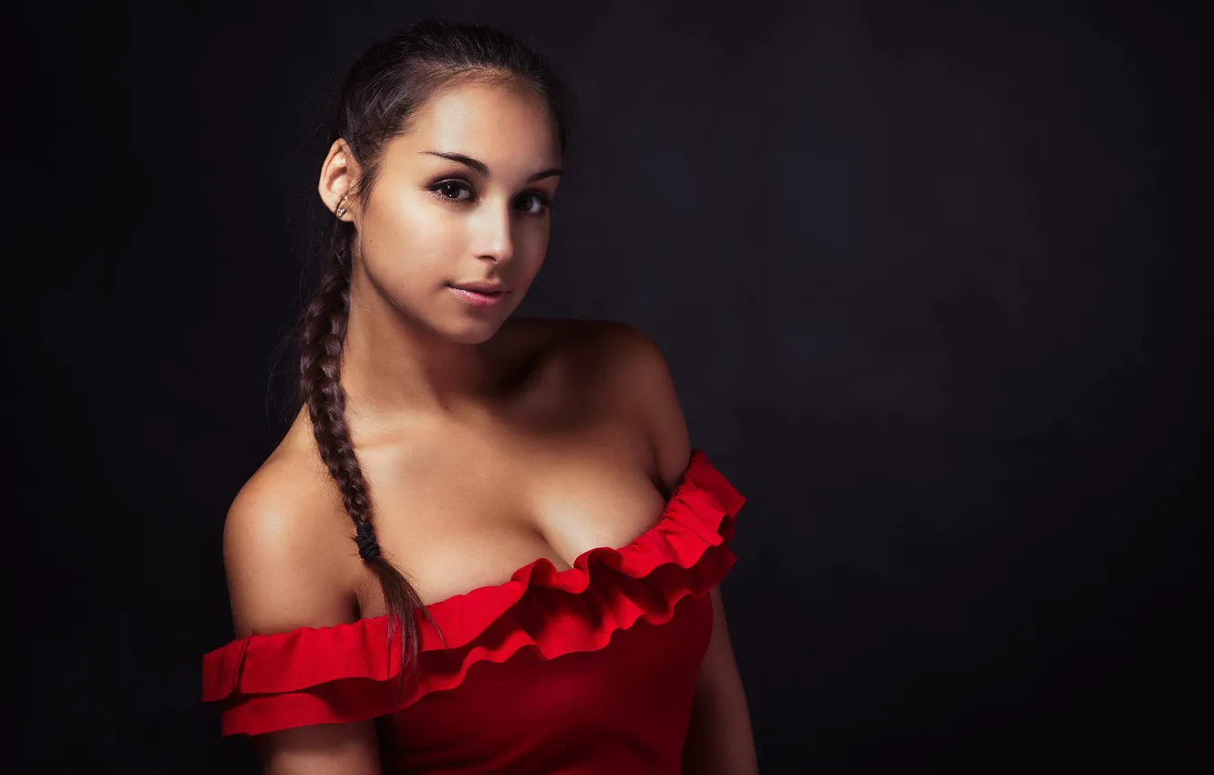 Photo wallpaper portrait, neckline, braid, sponge, the beauty, Alice, Michel Keppens