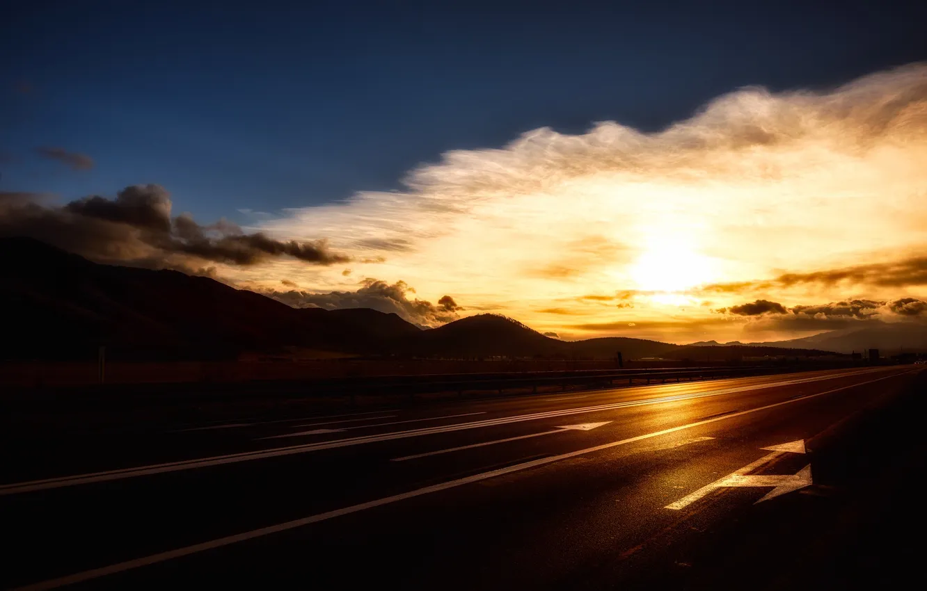 Photo wallpaper road, the sky, morning