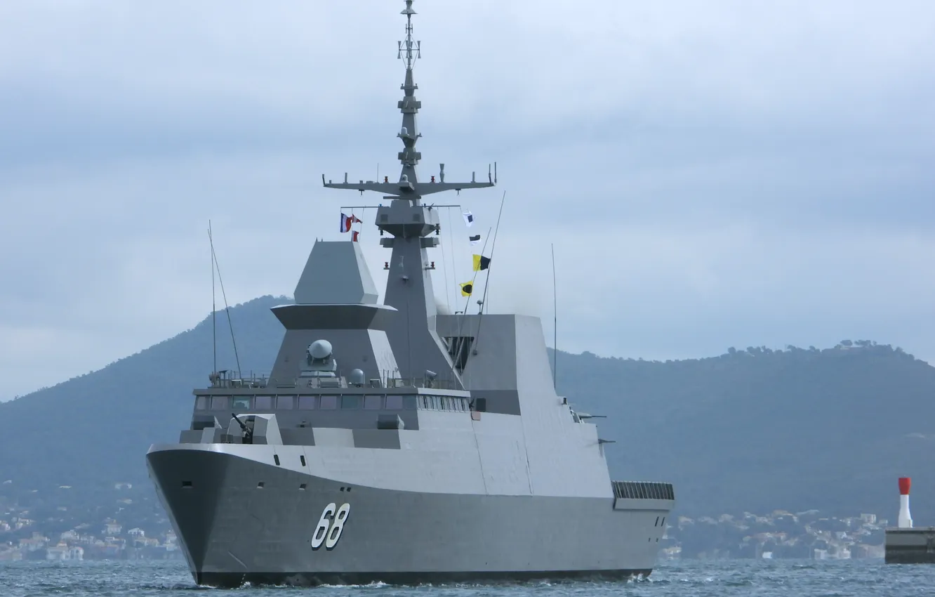 Photo wallpaper France, frigate, RSS Formidable