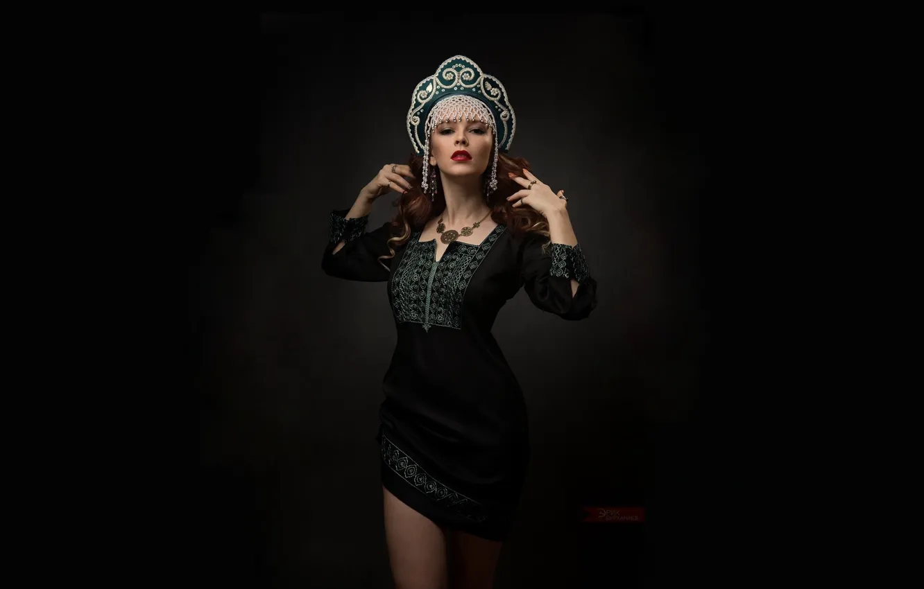 Photo wallpaper kokoshnik, Anna Telysheva, Eric Burhani