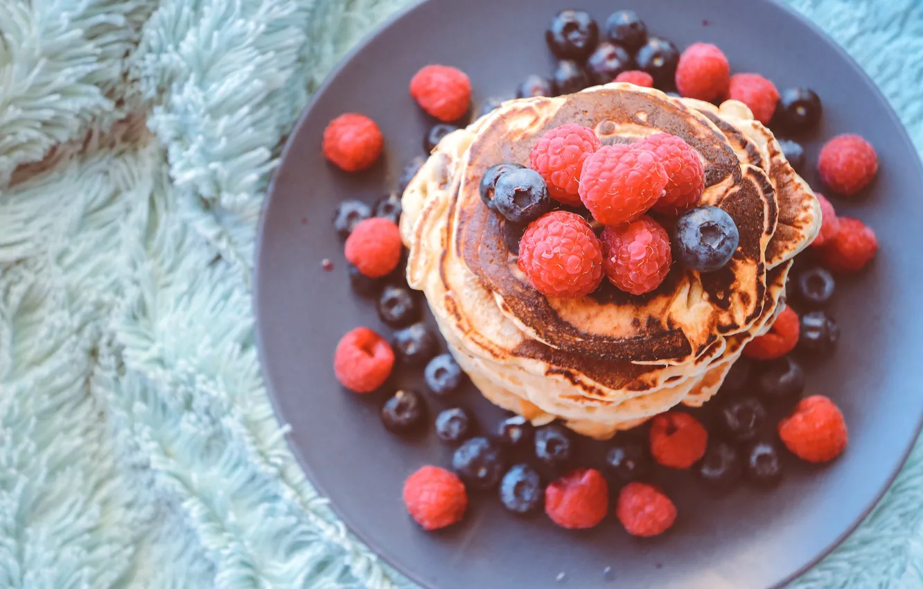 Photo wallpaper berries, raspberry, blueberries, fur, stack, dish, submission, pancakes