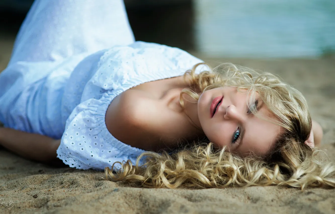 Photo wallpaper look, the sun, pose, model, portrait, makeup, dress, hairstyle