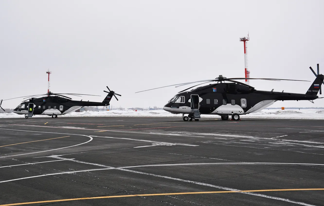Photo wallpaper helicopter, landing pad, Mi-38-4