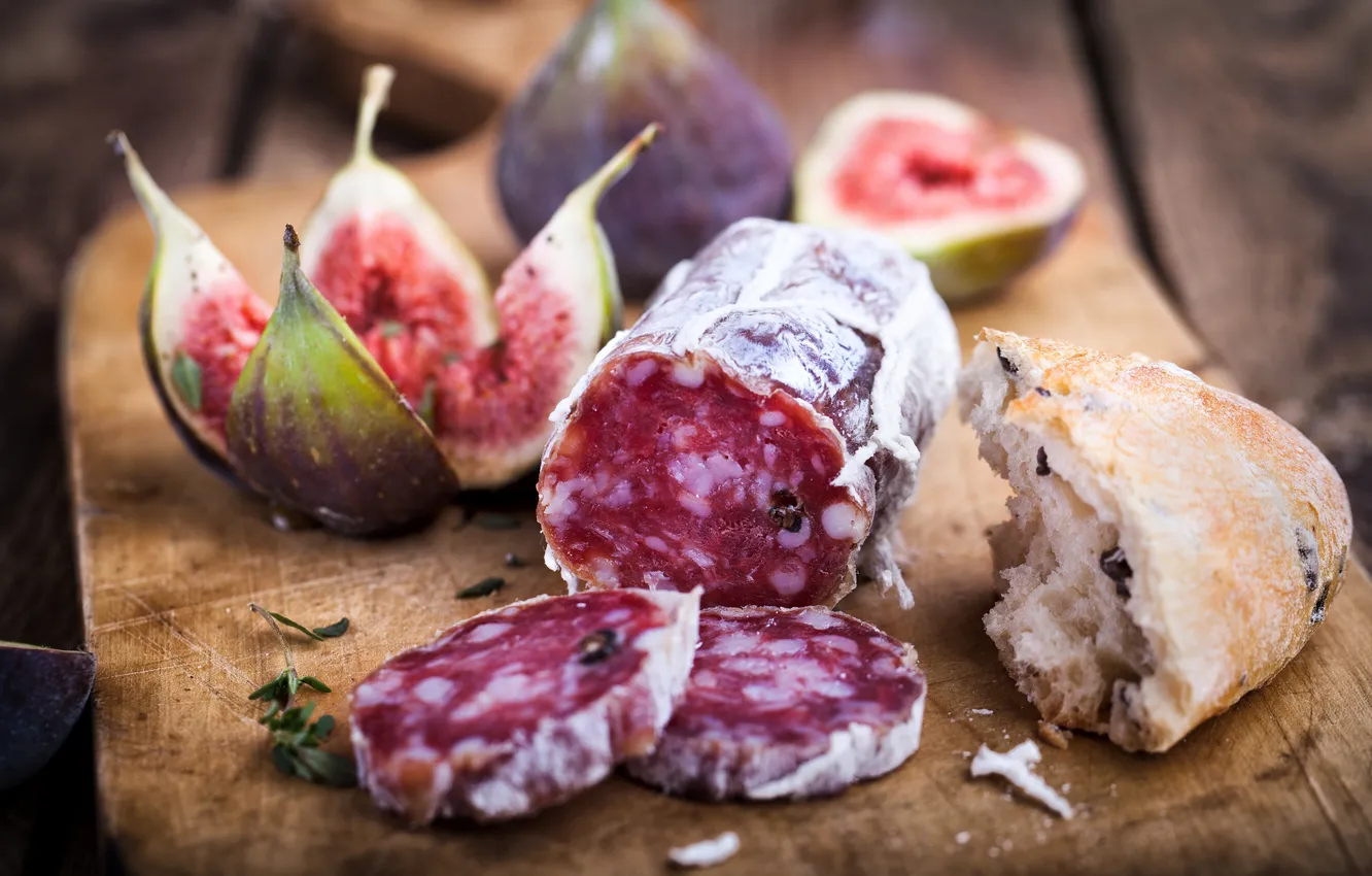 Photo wallpaper bread, sausage, figs