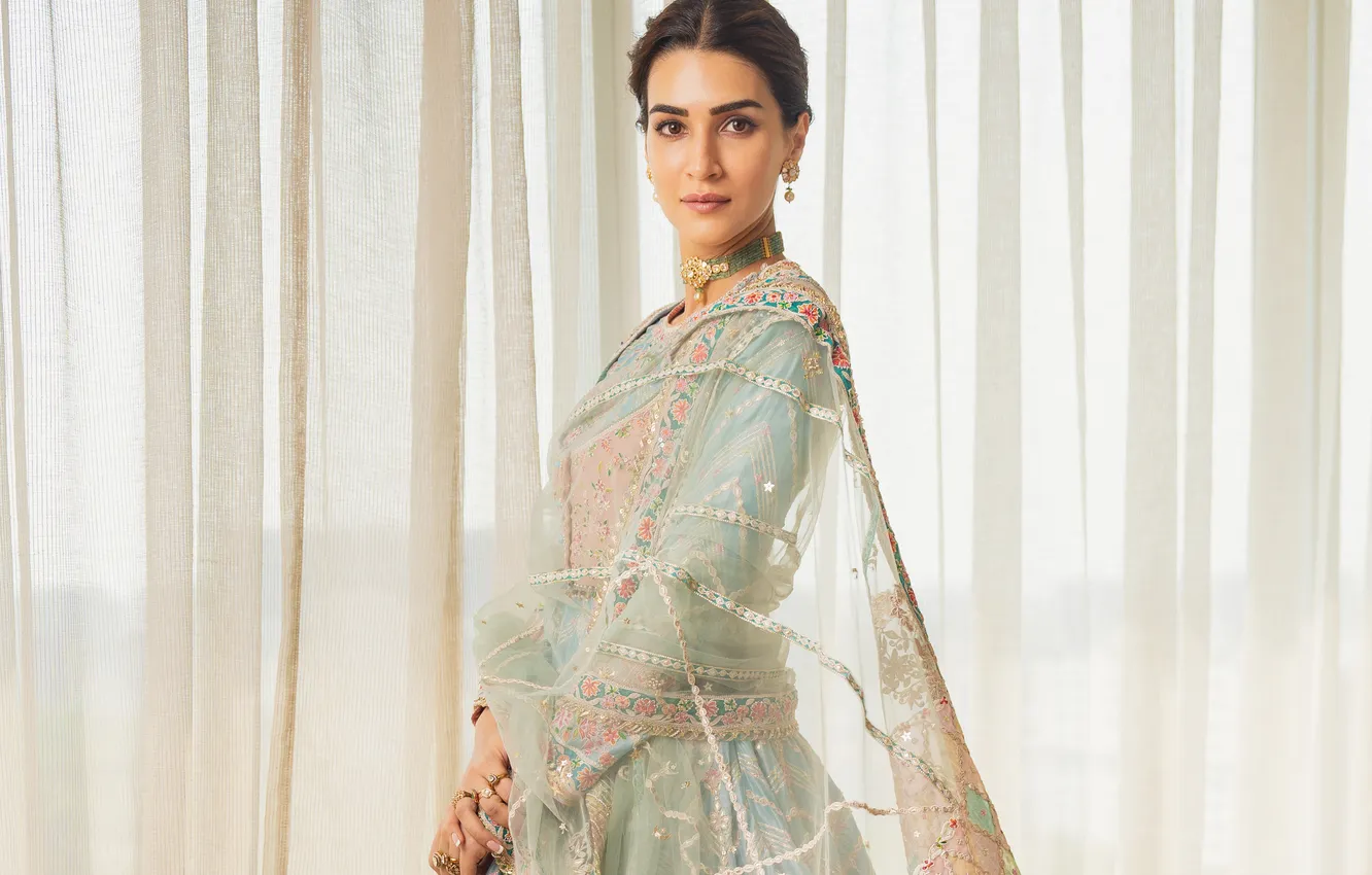 Photo wallpaper girl, hot, sexy, fashion, eyes, smile, beautiful, figure