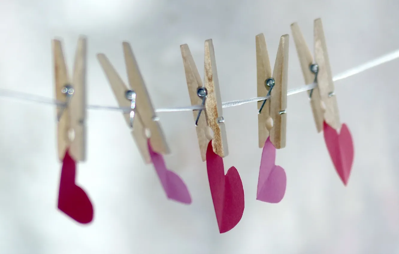 Photo wallpaper hearts, paper, clothespin, Love on the Line