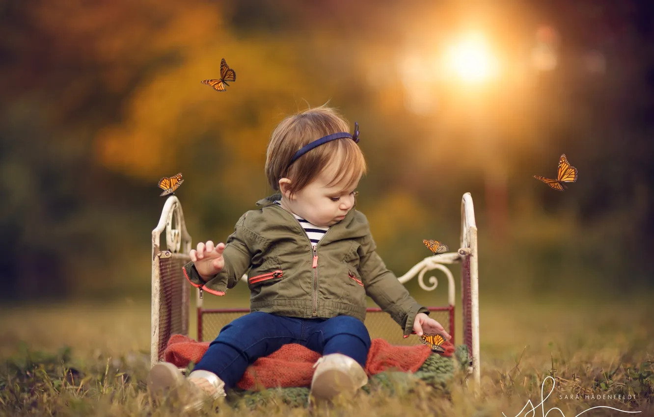 Photo wallpaper butterfly, nature, child, cot