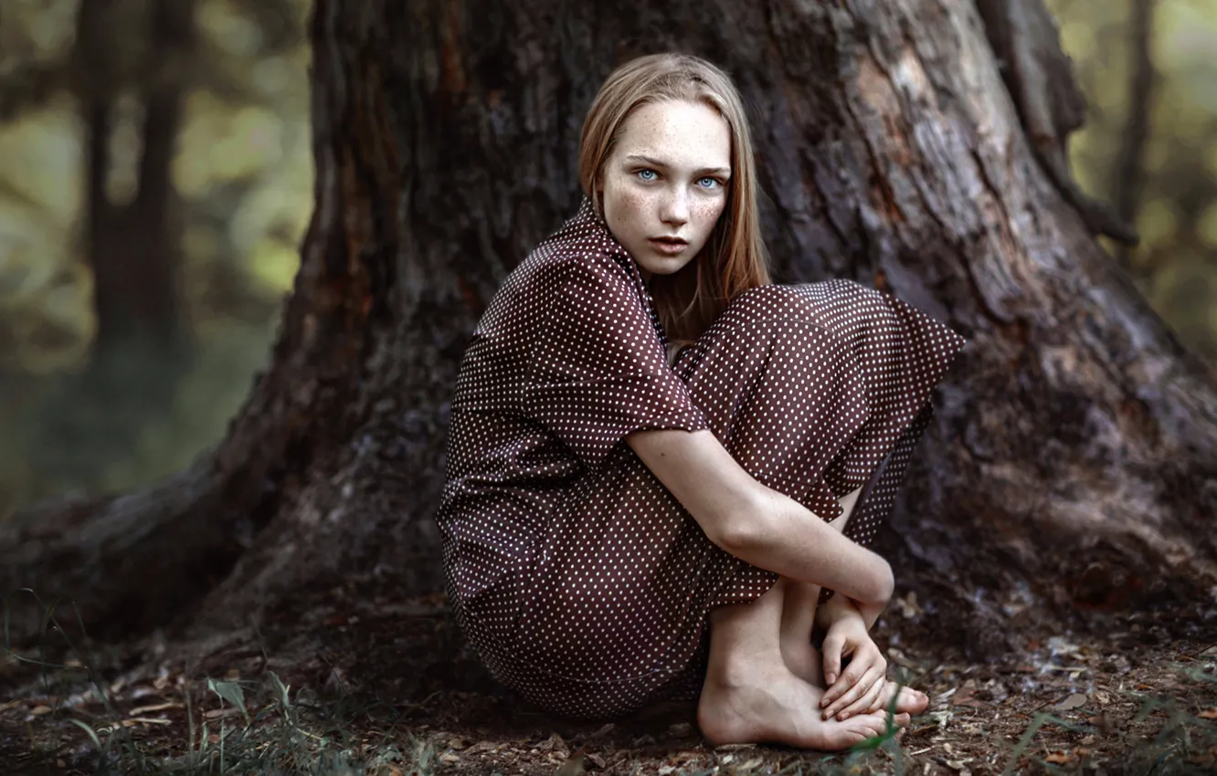 Photo wallpaper girl, polka dot, dress, freckles, the beauty, art photo, JUL'