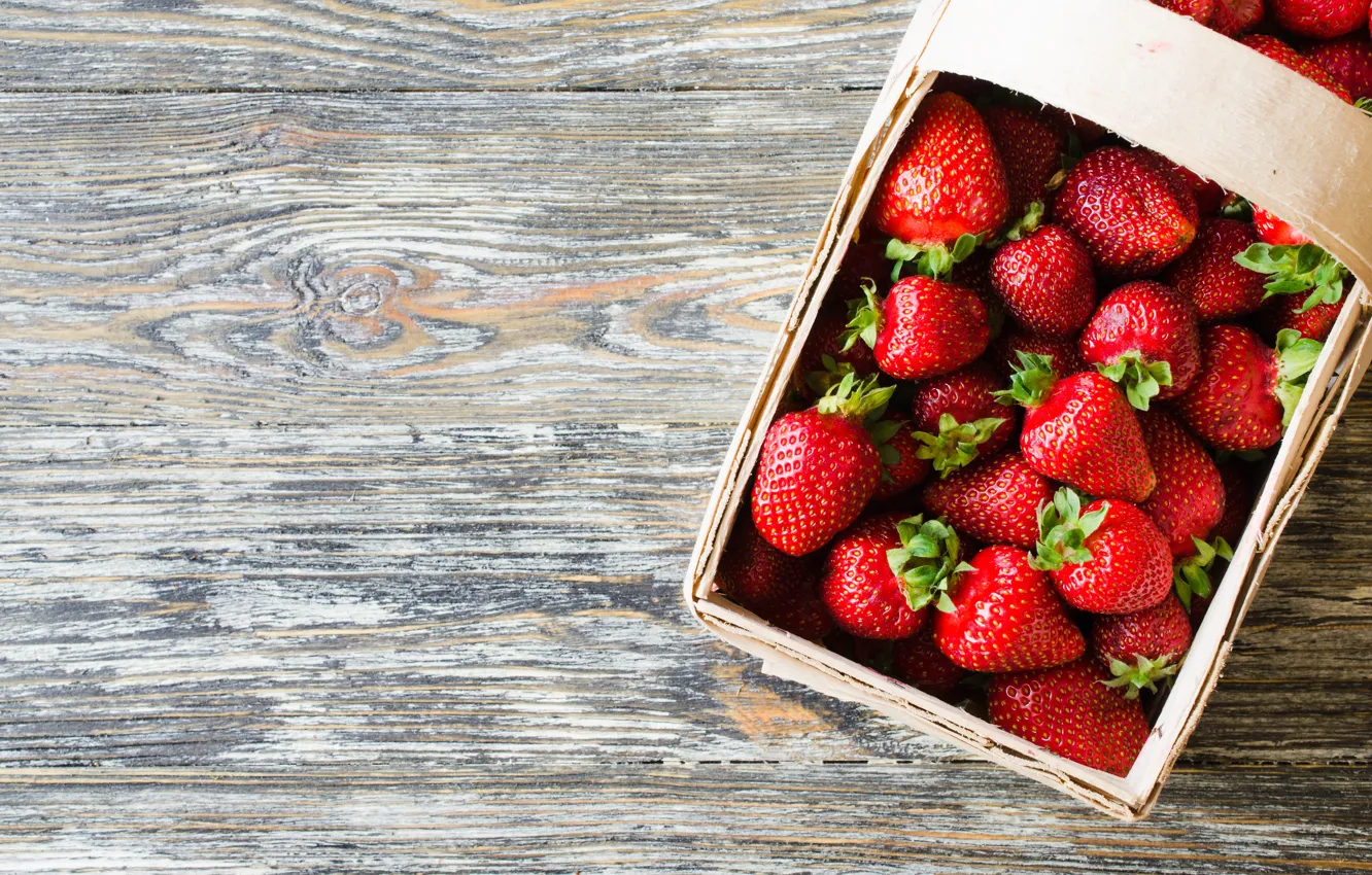 Photo wallpaper berries, strawberry, basket