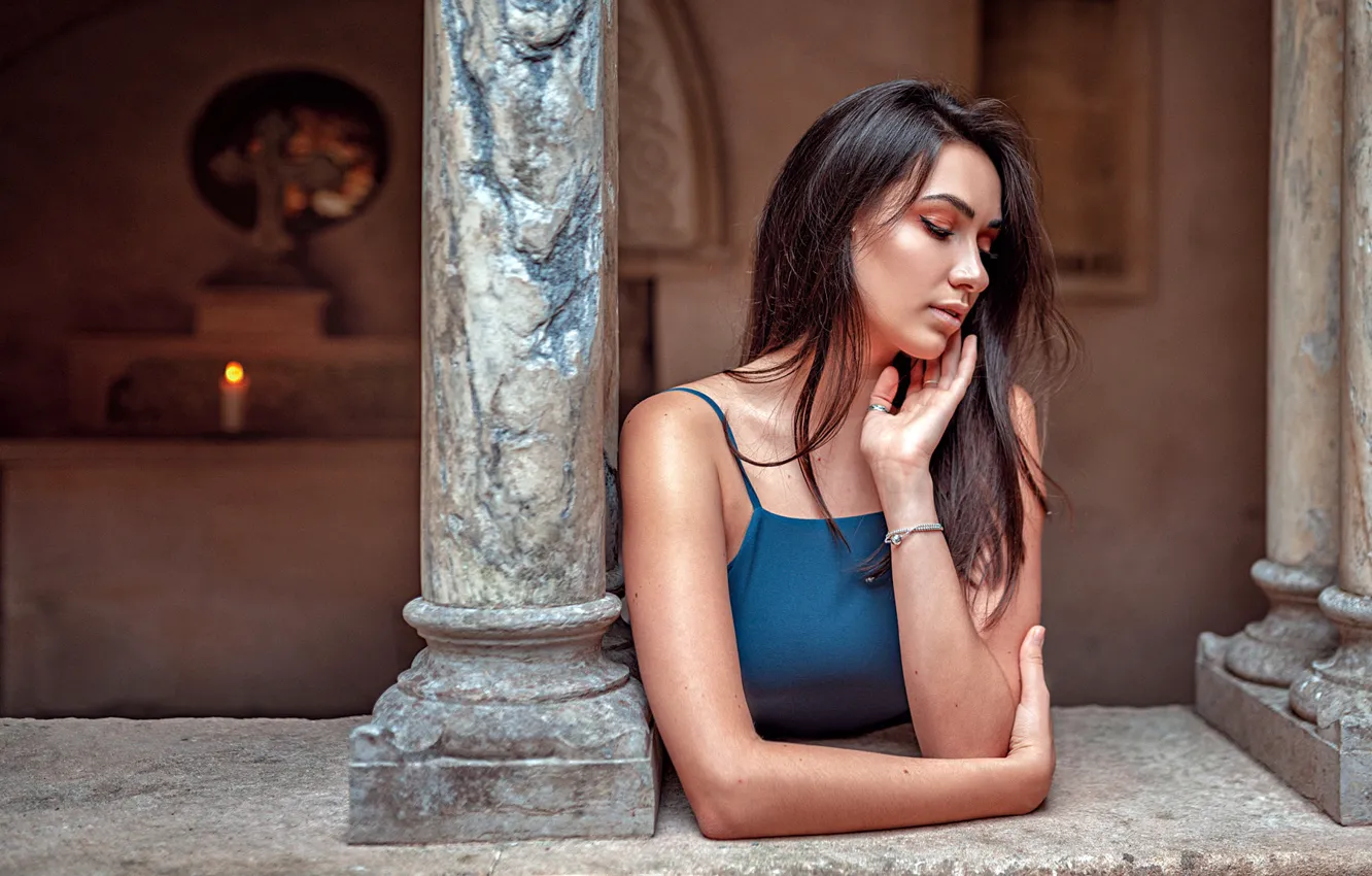 Photo wallpaper girl, reverie, pose, portrait, candles, lights, makeup, dress