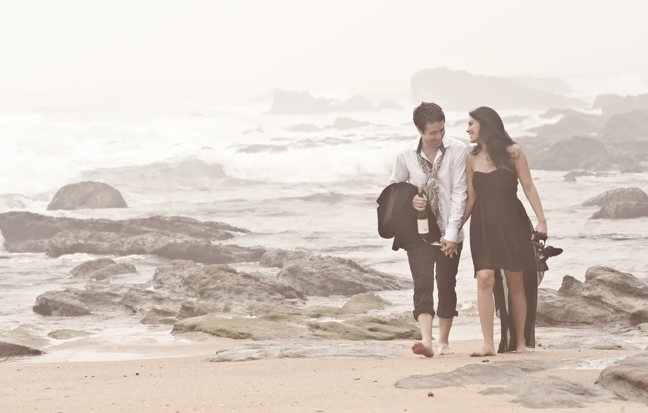 Photo wallpaper sea, beach, pair, walk