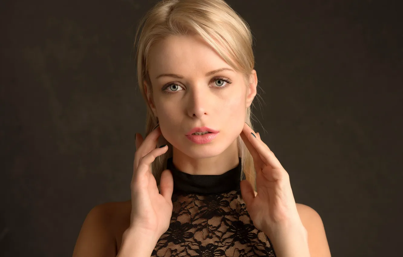 Photo wallpaper look, pose, background, model, portrait, hands, makeup, hairstyle