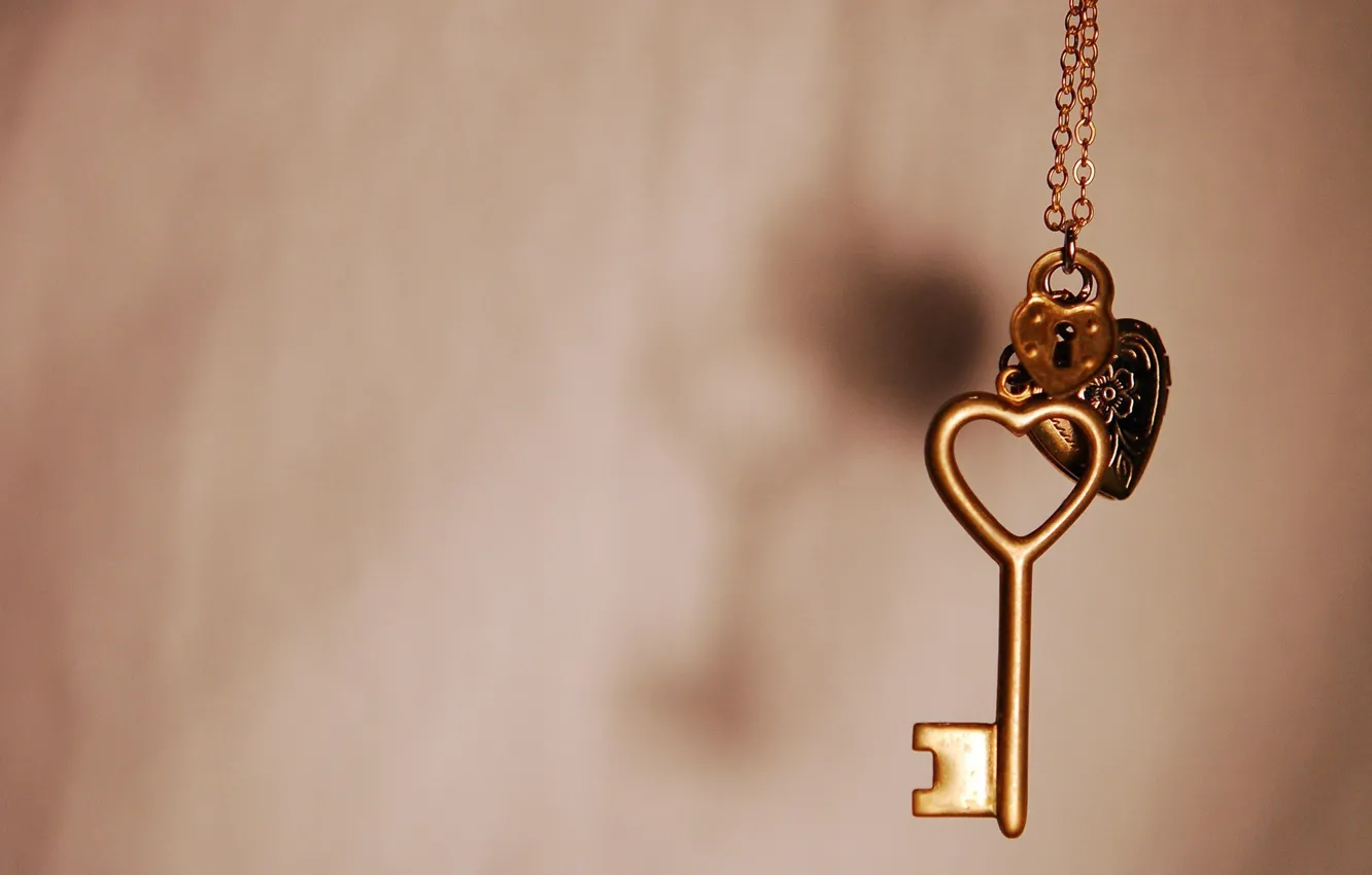 Photo wallpaper macro, castle, heart, key