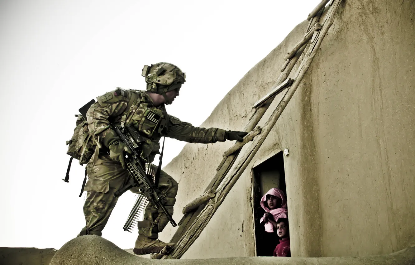 Photo wallpaper home, soldiers, ladder
